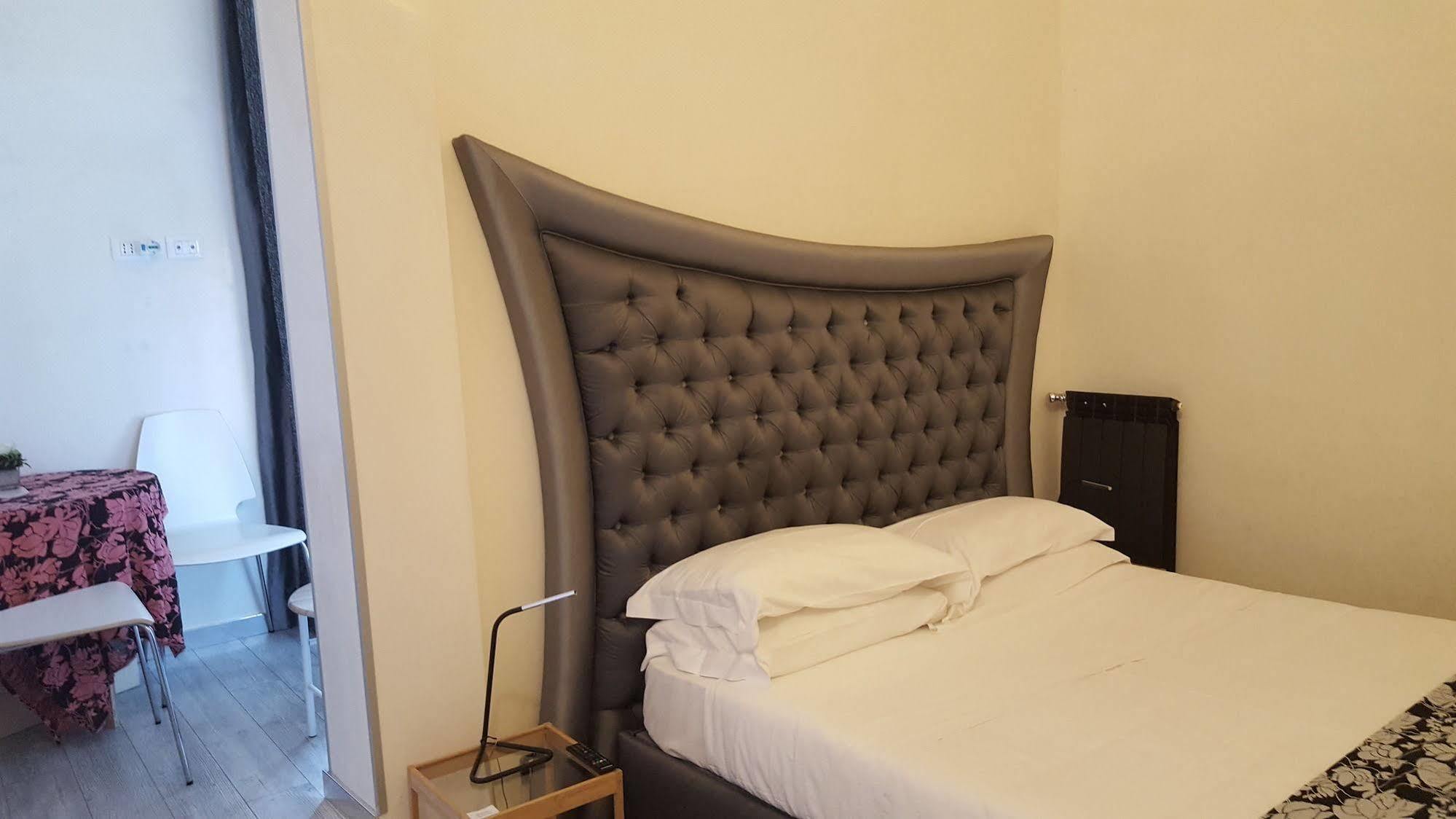 Esedra Relais Hotel Рим Екстериор снимка