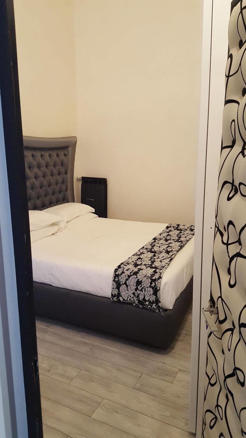 Esedra Relais Hotel Рим Екстериор снимка